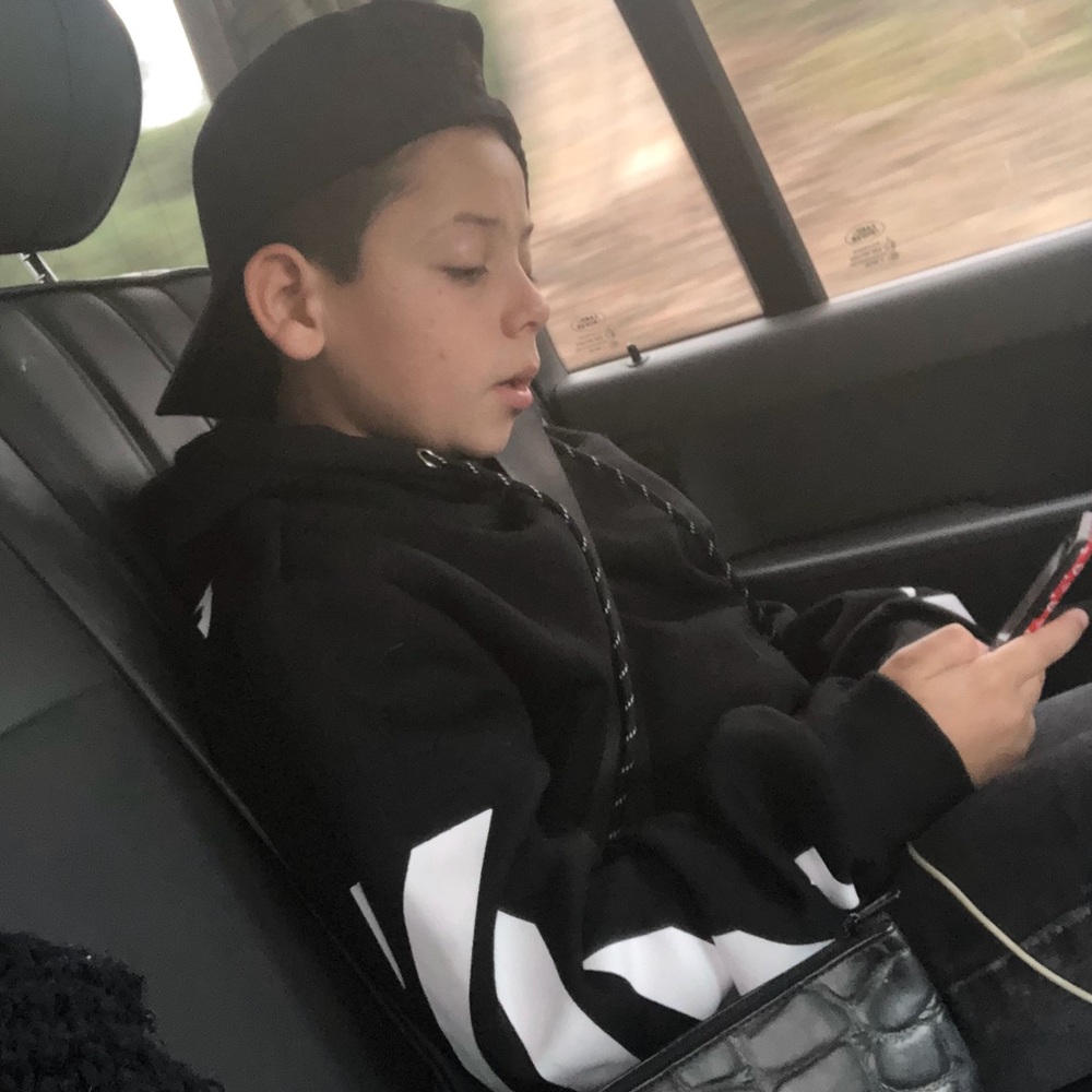 Meet your Posher, Cruz